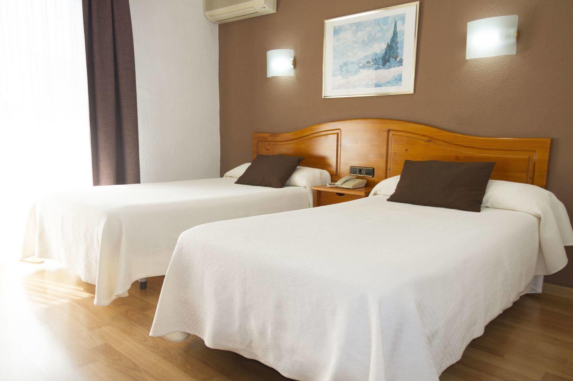 Hotel Caballo De Oro Μπένιντορμ Εξωτερικό φωτογραφία