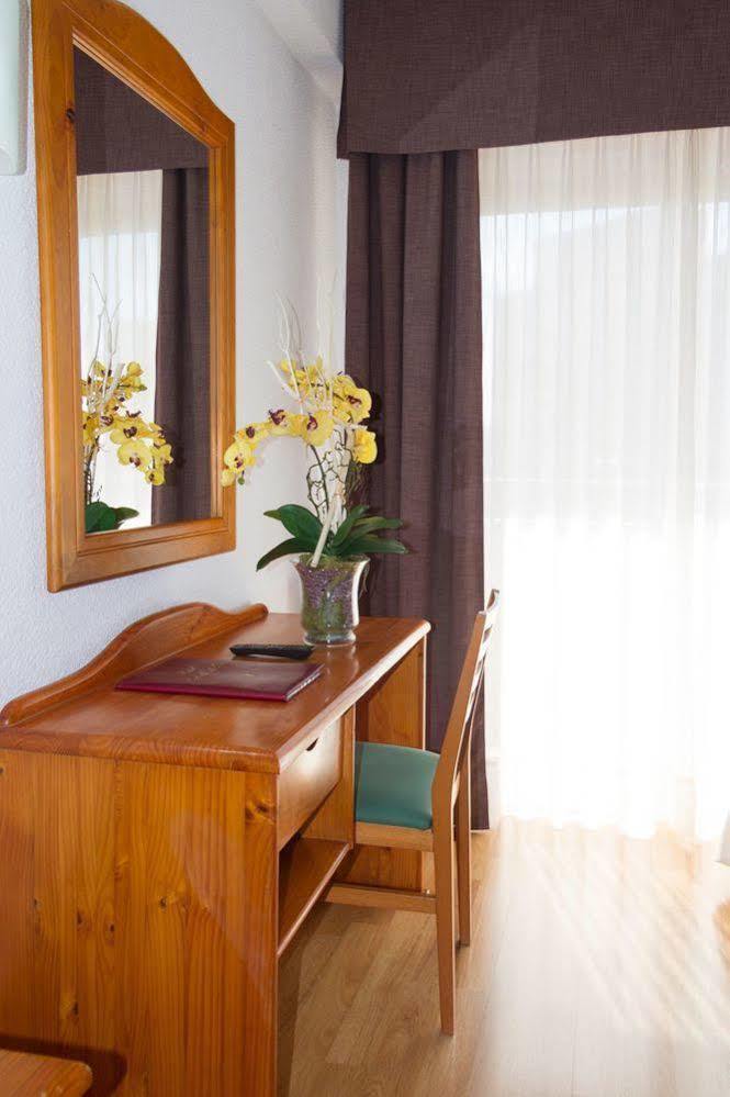 Hotel Caballo De Oro Μπένιντορμ Εξωτερικό φωτογραφία